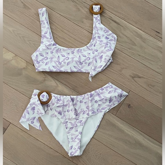 So much fun stuff ❤️❤️❤️ - Picture 4 of 16